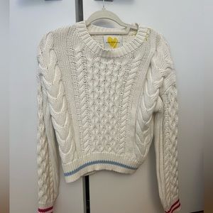 Brand new trendy sweater